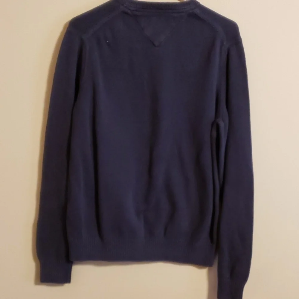 Tommy Hilfiger dark blue sweater